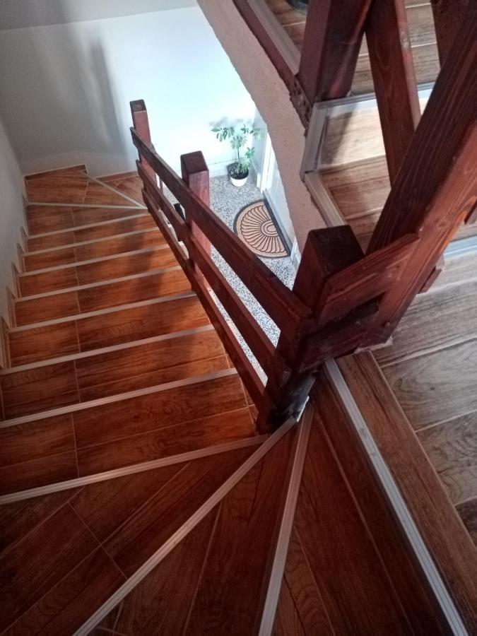 Viktor Apartment